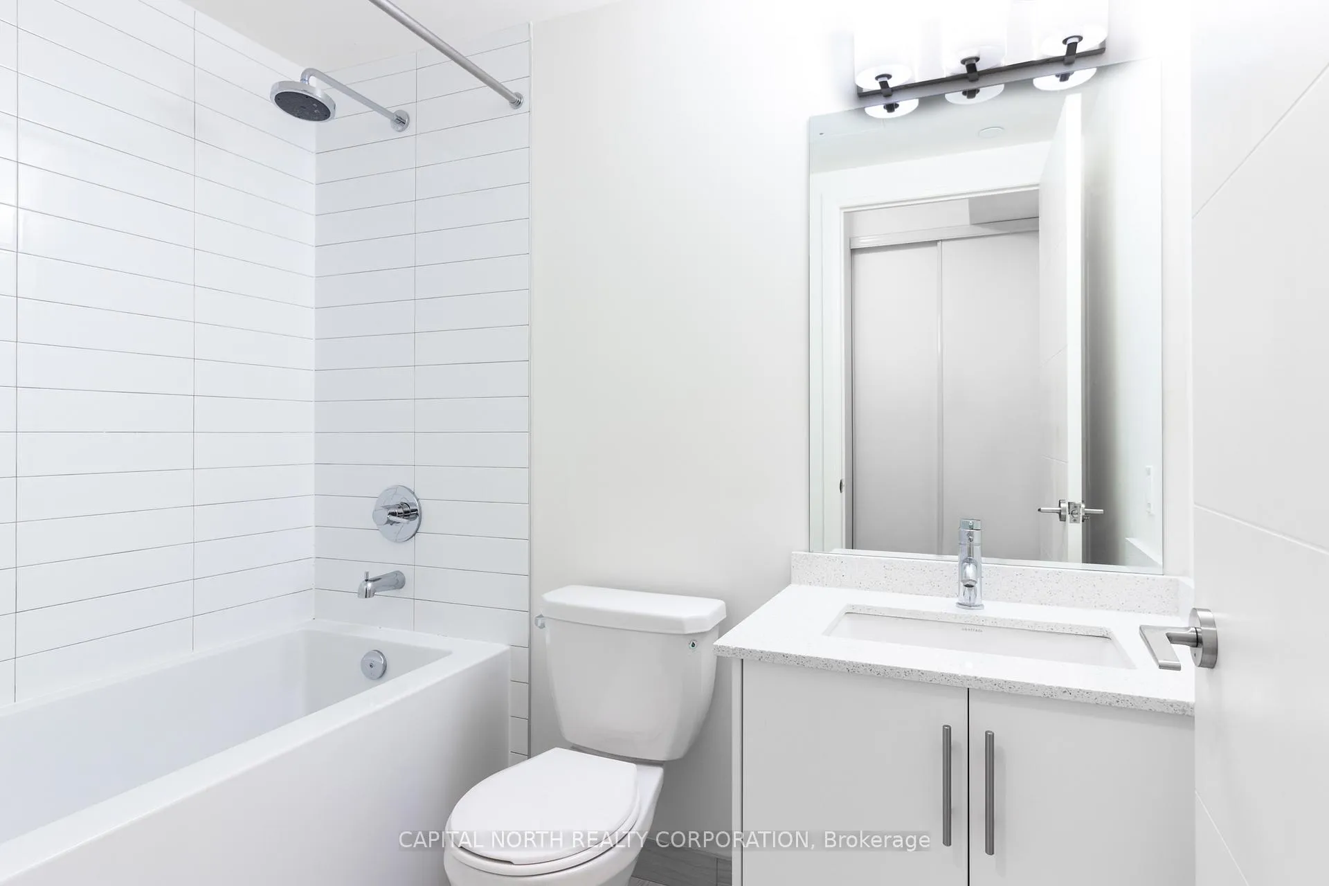 Photo 6 of Unit 629, 460 Adelaide Street E, Toronto, Moss Park — HOMEH