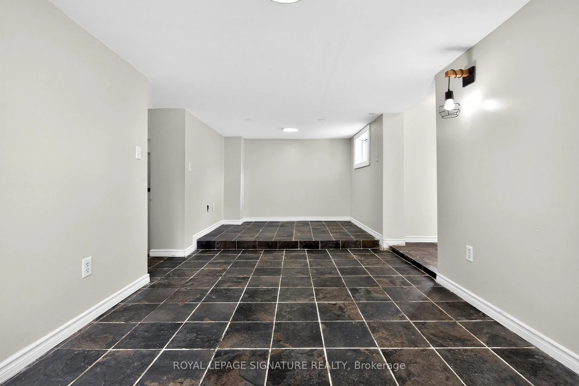 Photo 3 of 120 Maple Street, Tay, Victoria Harbour — HOMEH