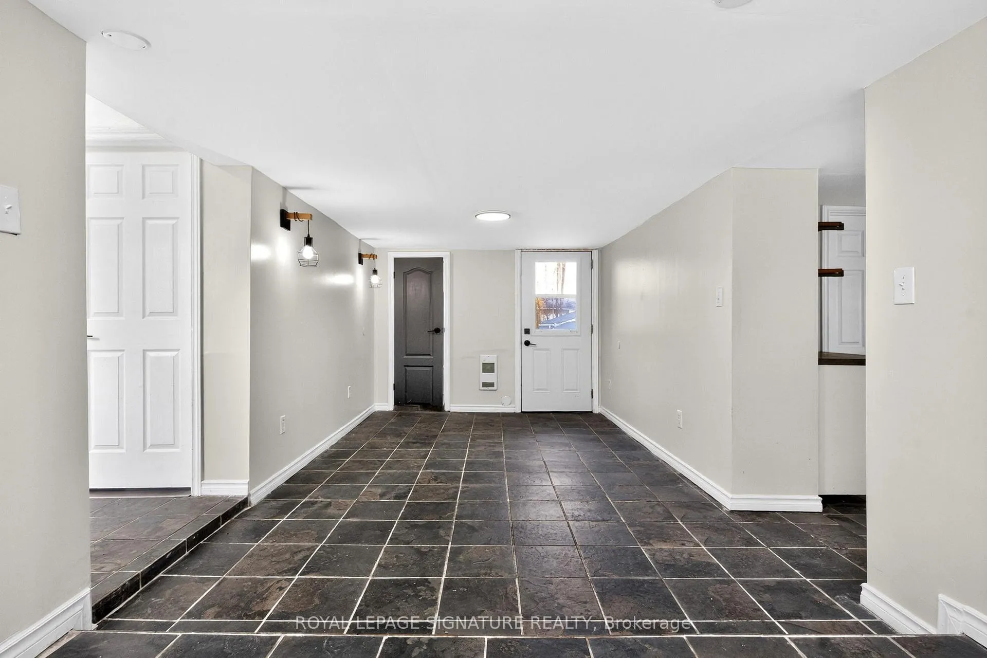 Photo 4 of 120 Maple Street, Tay, Victoria Harbour — HOMEH