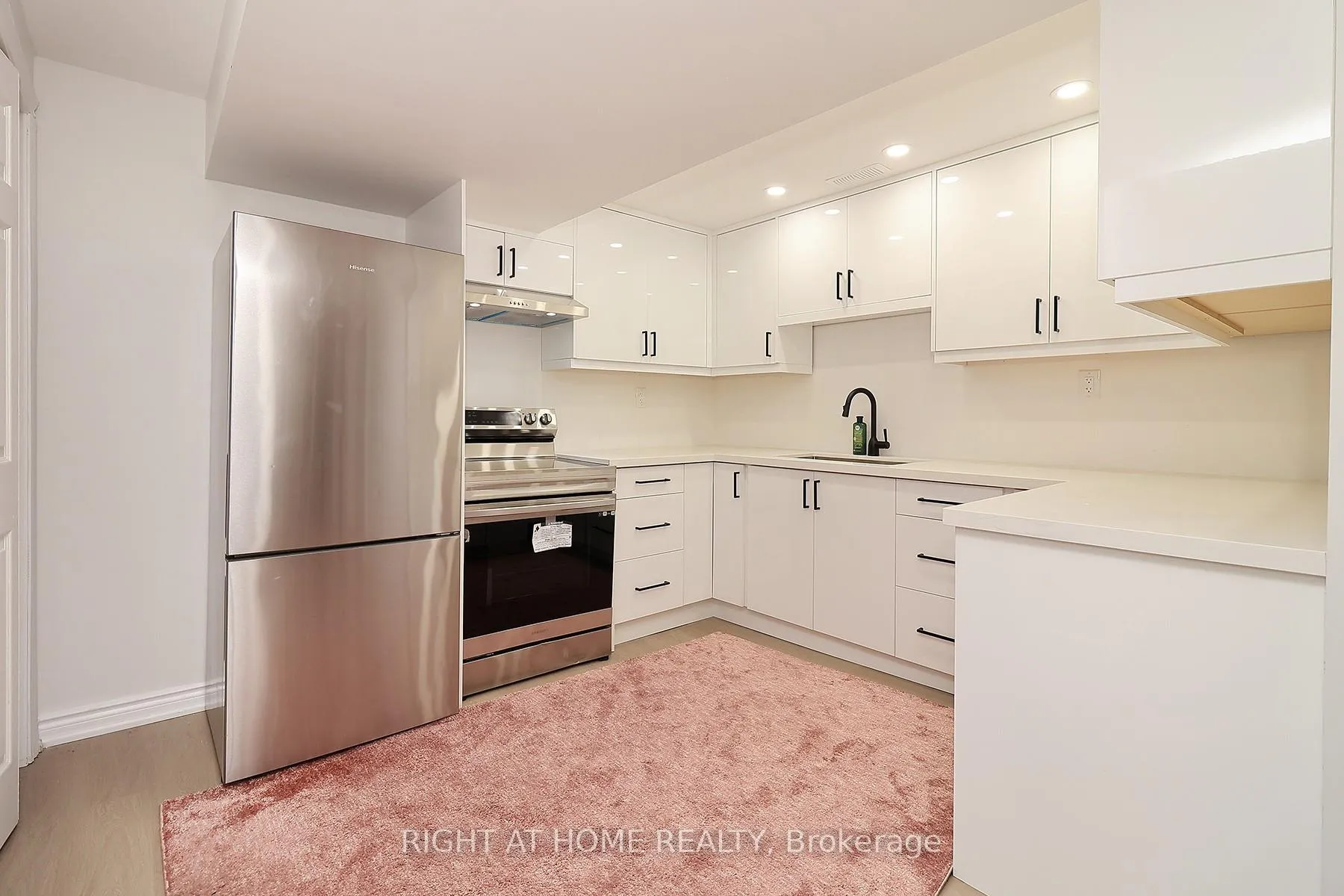 Photo 28 of 27 Foundry Lane, Whitby, Williamsburg — HOMEH