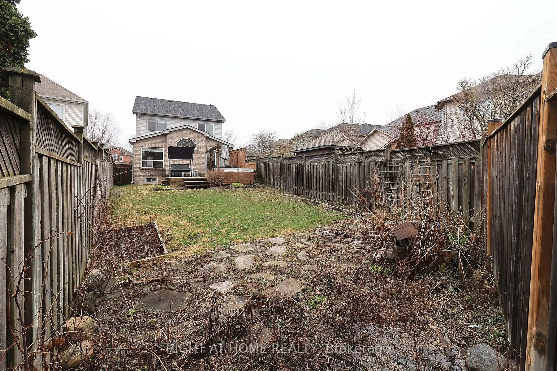 Photo 34 of 27 Foundry Lane, Whitby, Williamsburg — HOMEH