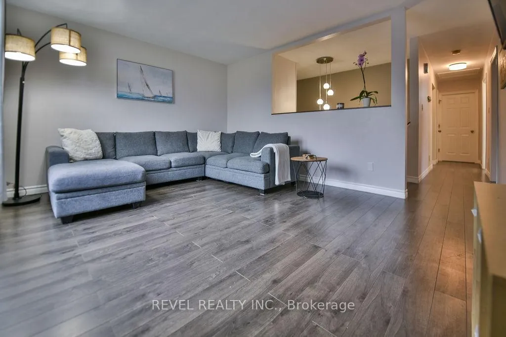 Photo 5 of 209 Sutherland Street, Timmins, Porcupine - West — HOMEH