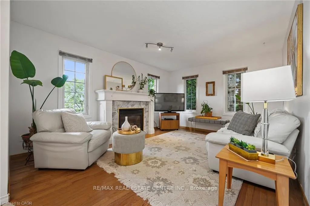 Photo 14 of 444 Burnett Avenue, Cambridge — HOMEH