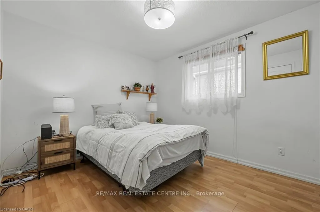 Photo 29 of 444 Burnett Avenue, Cambridge — HOMEH