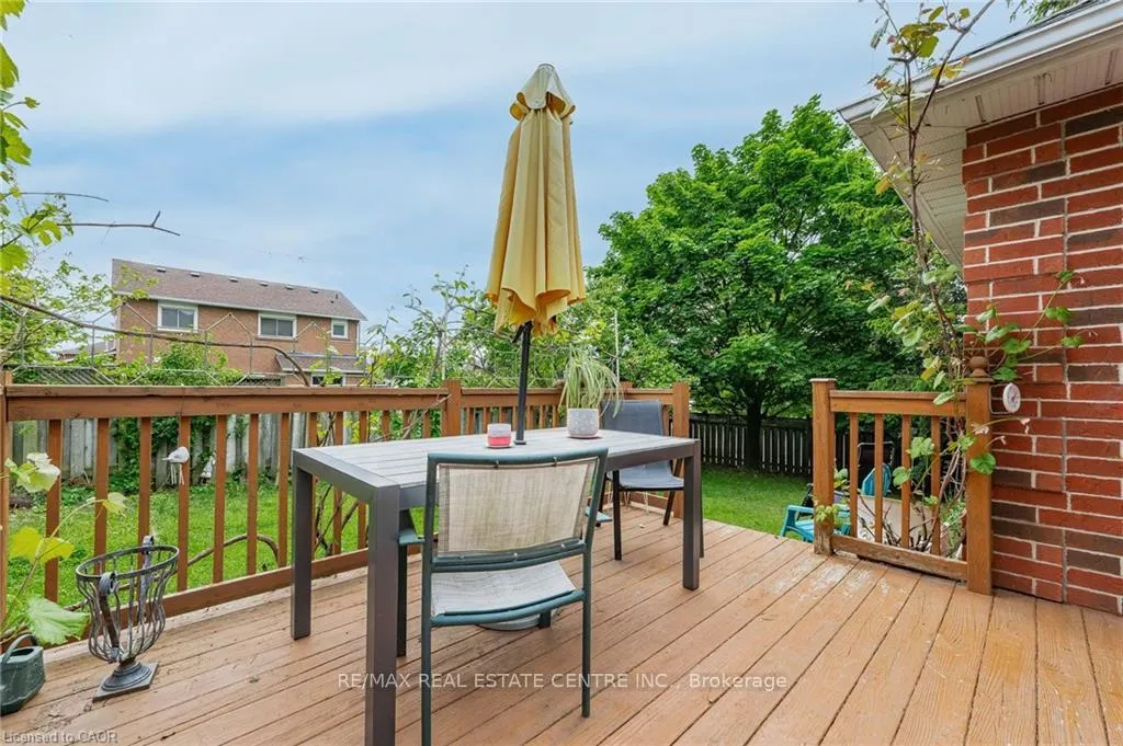 Photo 37 of 444 Burnett Avenue, Cambridge — HOMEH