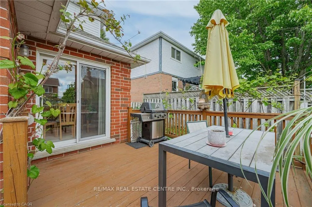 Photo 38 of 444 Burnett Avenue, Cambridge — HOMEH