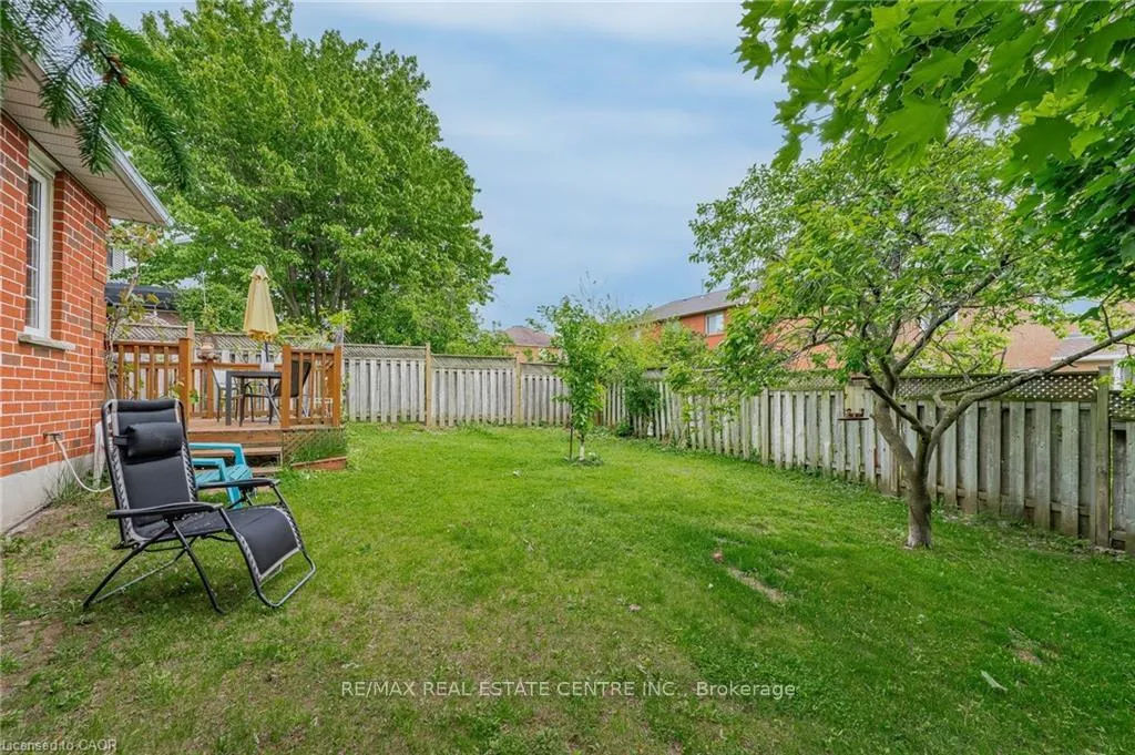 Photo 39 of 444 Burnett Avenue, Cambridge — HOMEH