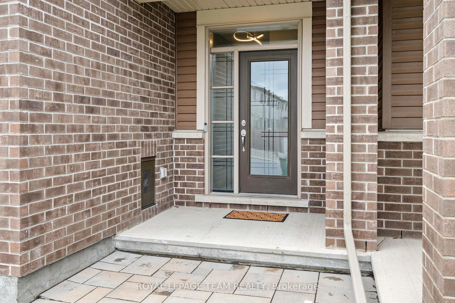 Photo 2 of 233 Mountain Sorrel Way, Ottawa, Avalon West — HOMEH