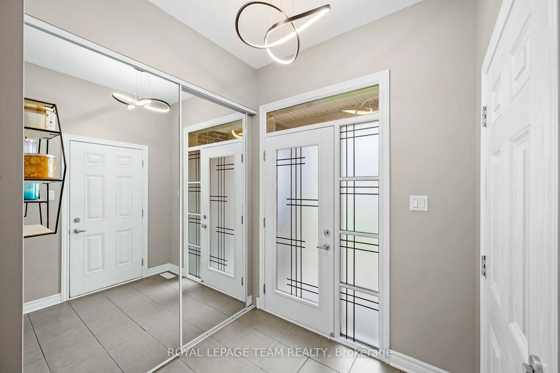 Photo 3 of 233 Mountain Sorrel Way, Ottawa, Avalon West — HOMEH