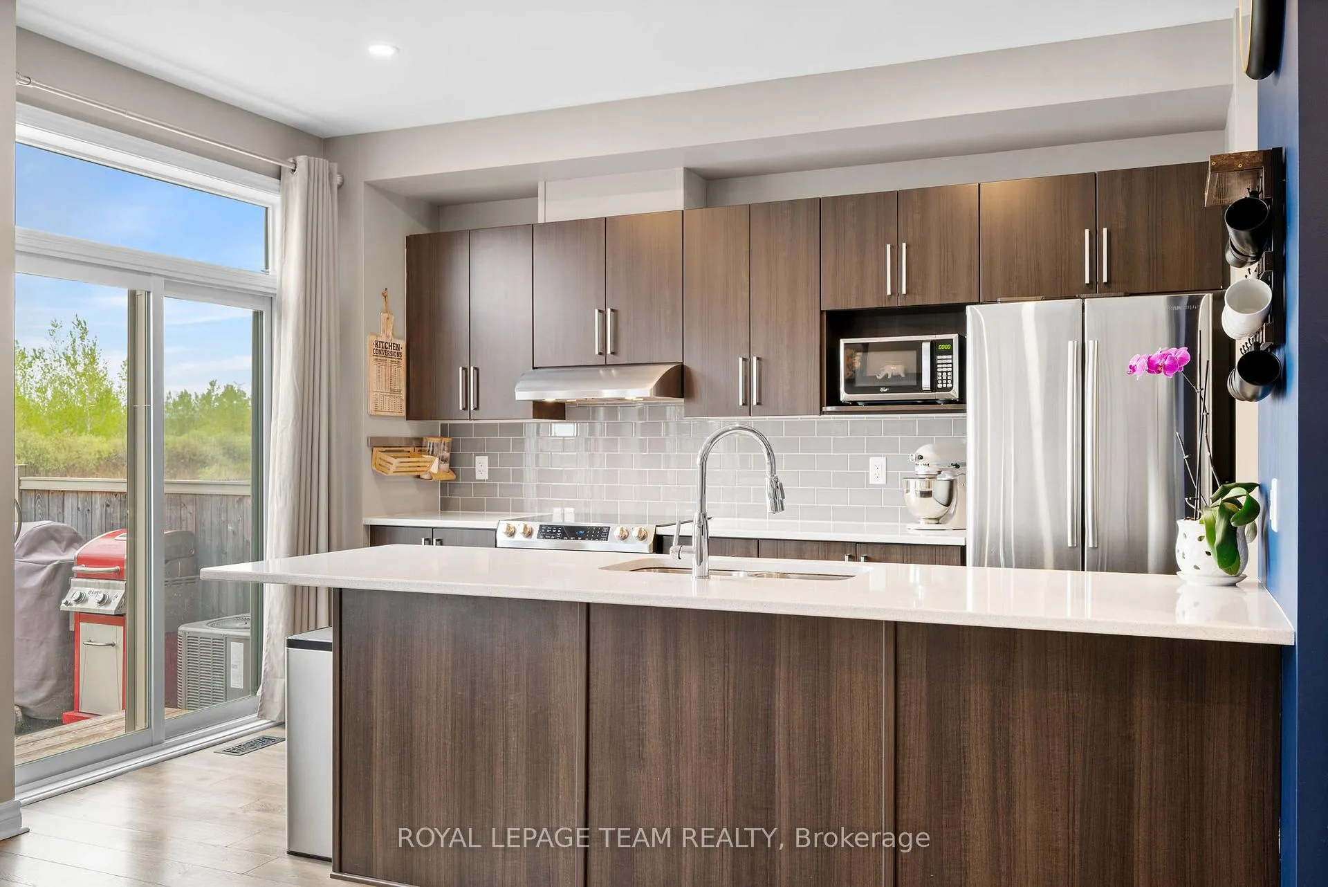 Photo 9 of 233 Mountain Sorrel Way, Ottawa, Avalon West — HOMEH
