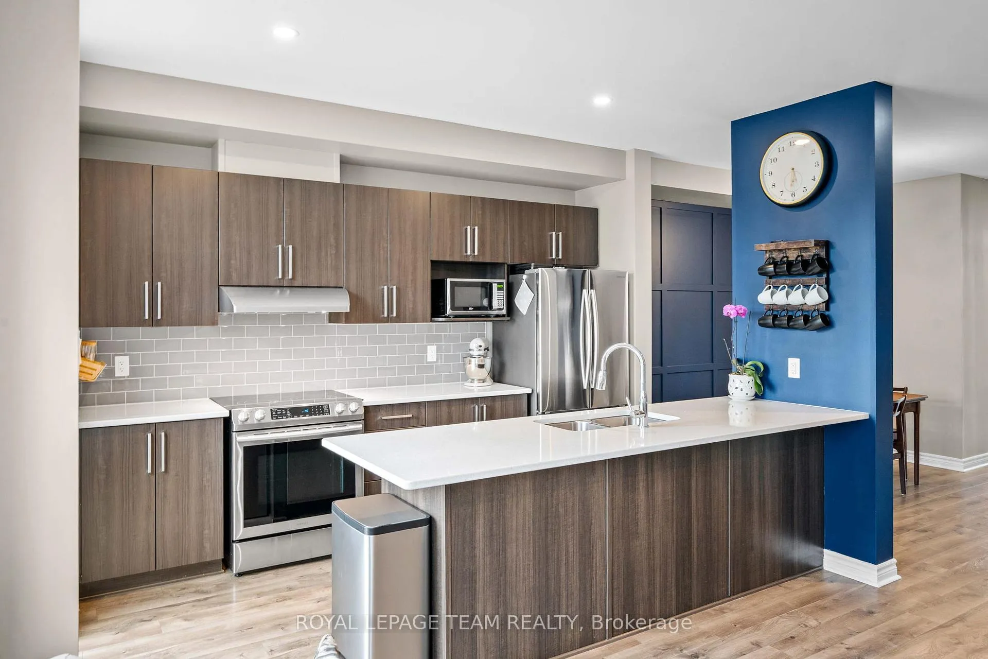 Photo 12 of 233 Mountain Sorrel Way, Ottawa, Avalon West — HOMEH