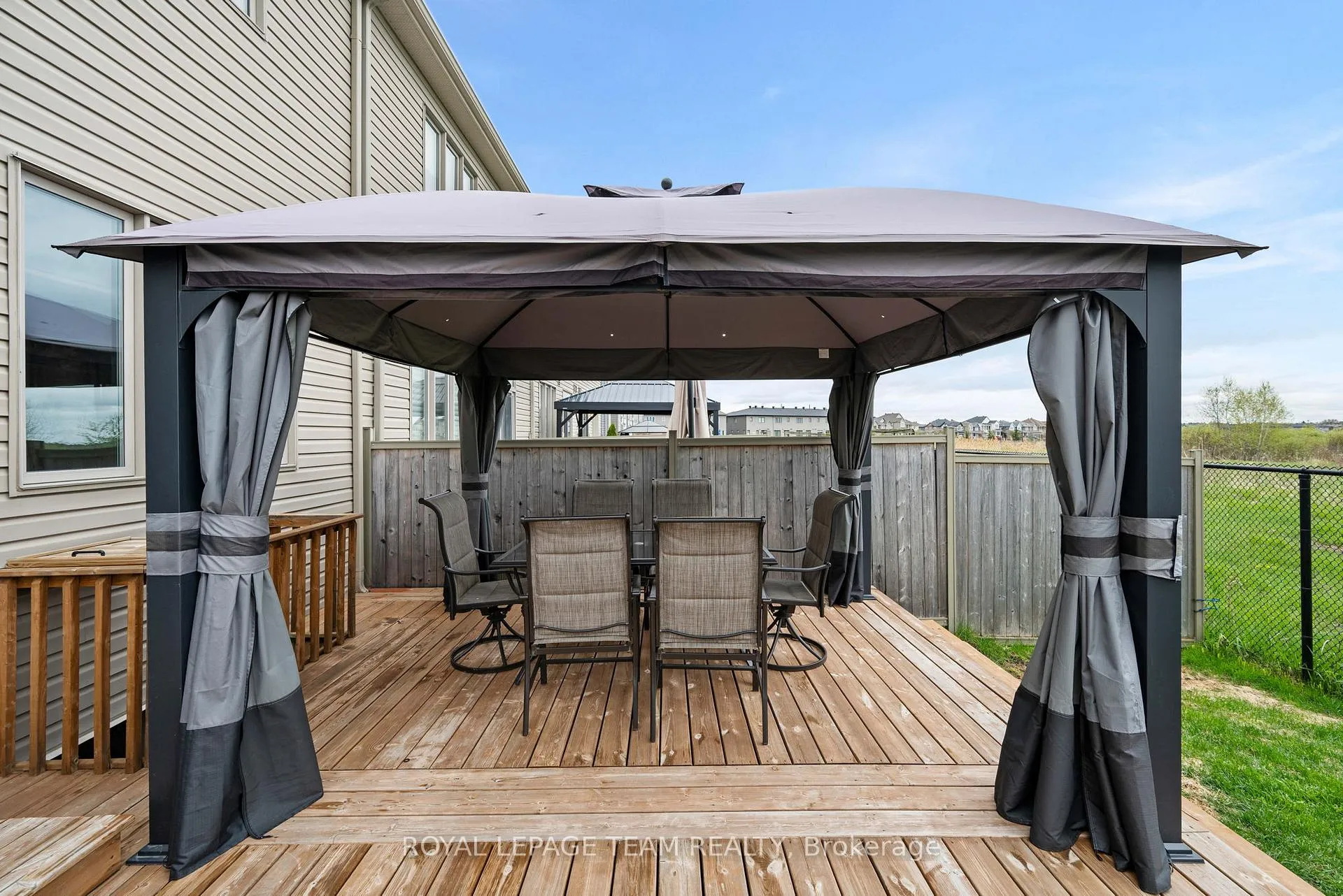 Photo 25 of 233 Mountain Sorrel Way, Ottawa, Avalon West — HOMEH