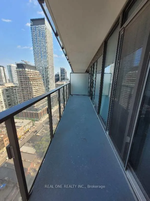Photo 6 of Unit 1913, 11 Wellesley Street W, Toronto, Bay Street Corridor — HOMEH