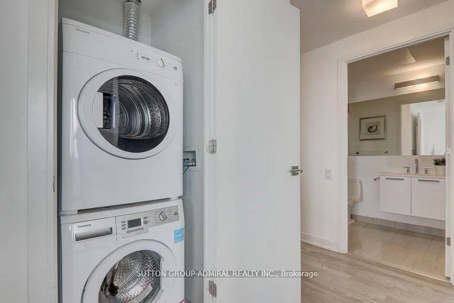 Photo 8 of Unit 3909, 50 Charles Street E, Toronto, Church-Yonge Corridor — HOMEH