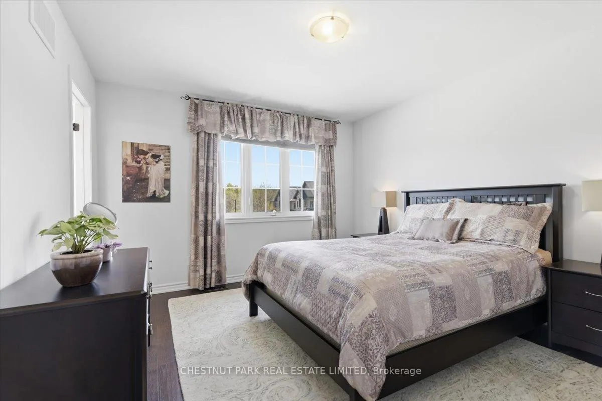 Photo 13 of 21 Harry Thornton Lane, Uxbridge — HOMEH