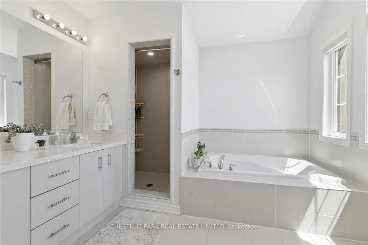 Photo 15 of 21 Harry Thornton Lane, Uxbridge — HOMEH