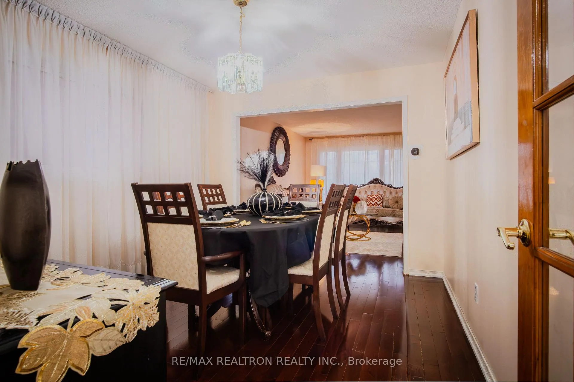 Photo 11 of 24 Havelock Drive N, Brampton, Fletcher's Creek South — HOMEH