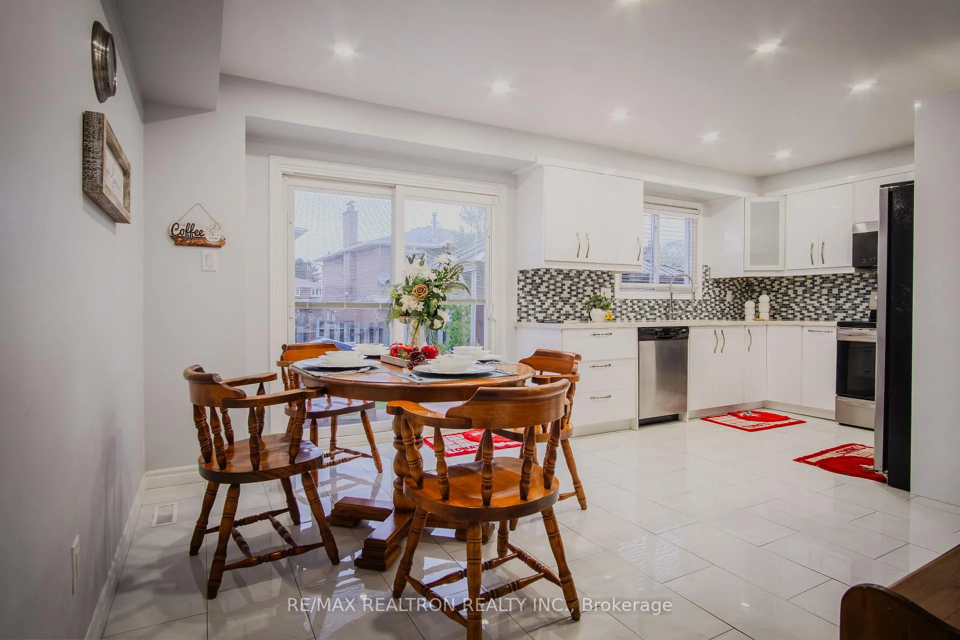 Photo 15 of 24 Havelock Drive N, Brampton, Fletcher's Creek South — HOMEH