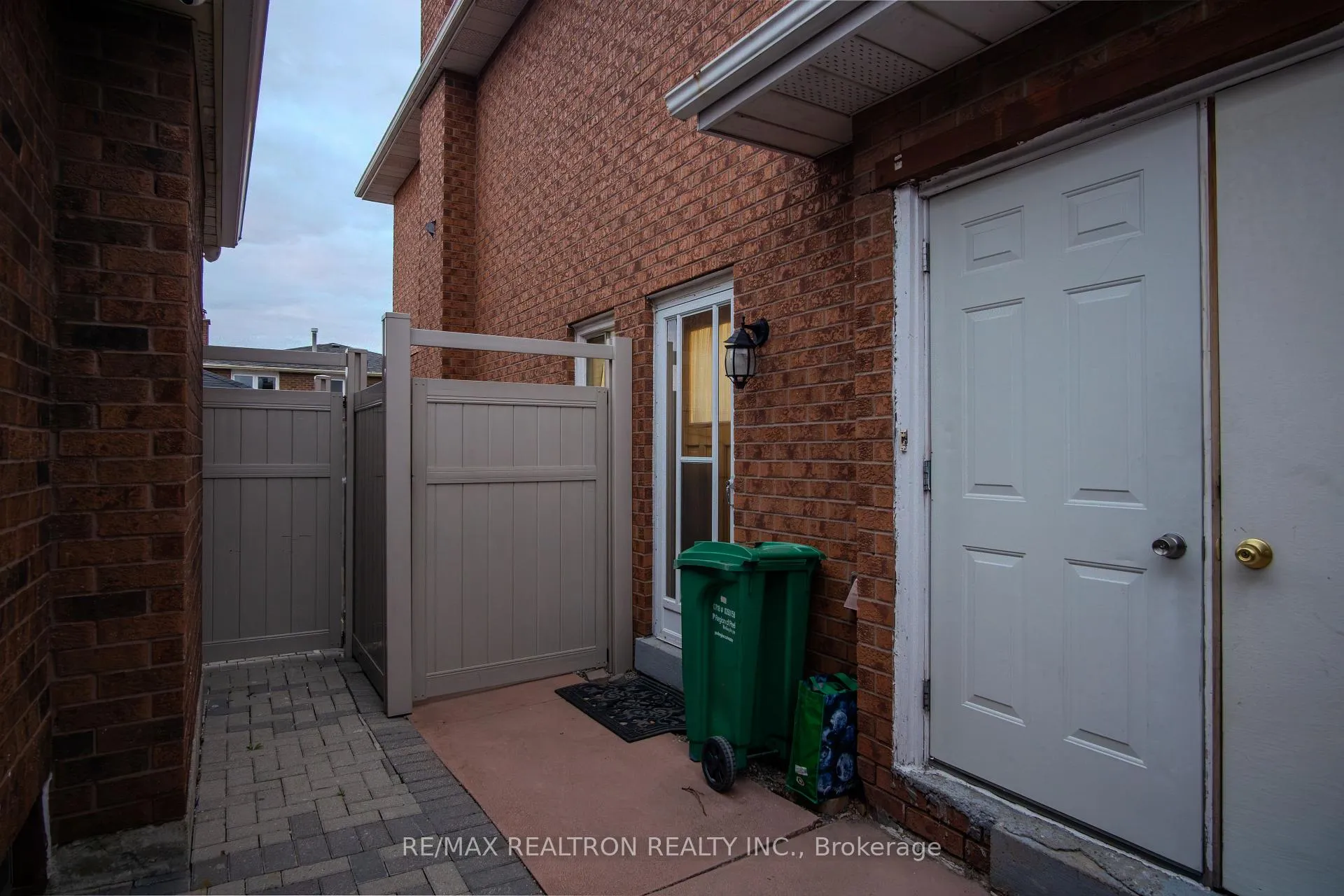 Photo 40 of 24 Havelock Drive N, Brampton, Fletcher's Creek South — HOMEH