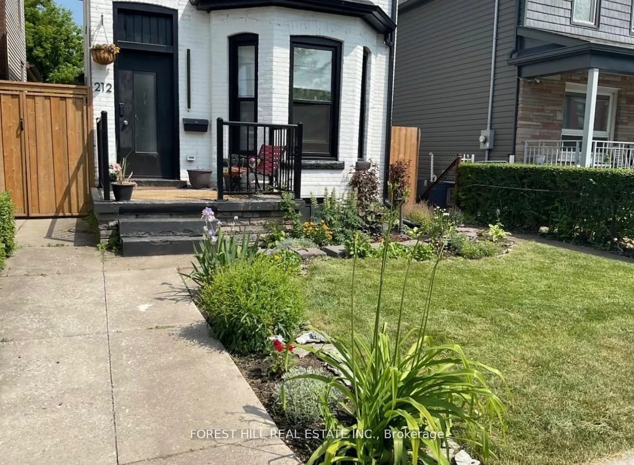Photo 3 of 212 Gibson Avenue, Hamilton, Gibson — HOMEH