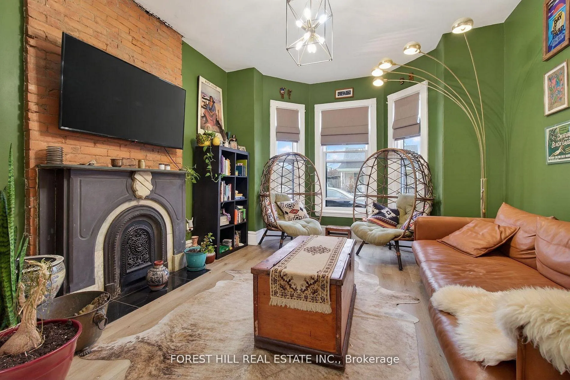 Photo 17 of 212 Gibson Avenue, Hamilton, Gibson — HOMEH