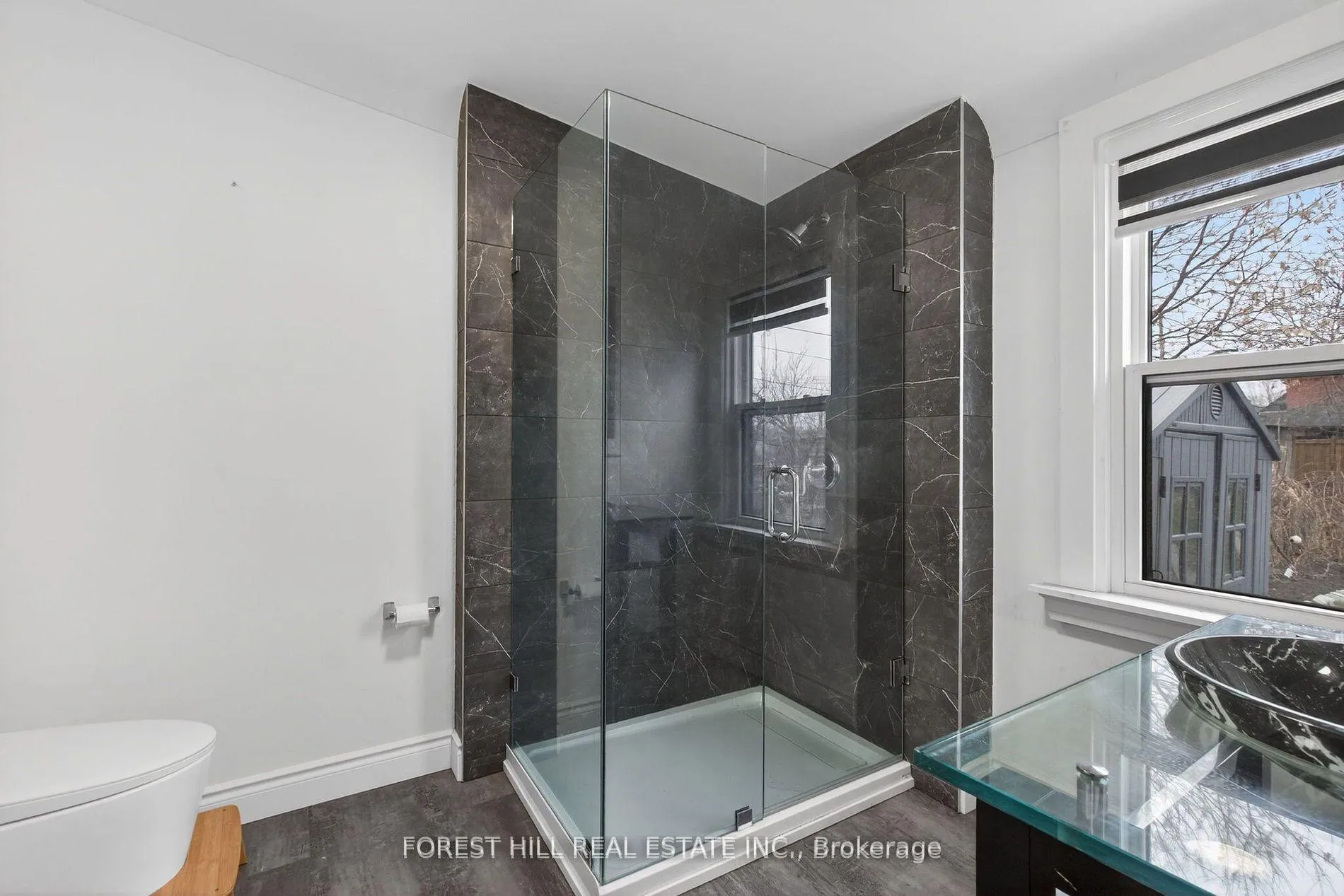 Photo 23 of 212 Gibson Avenue, Hamilton, Gibson — HOMEH