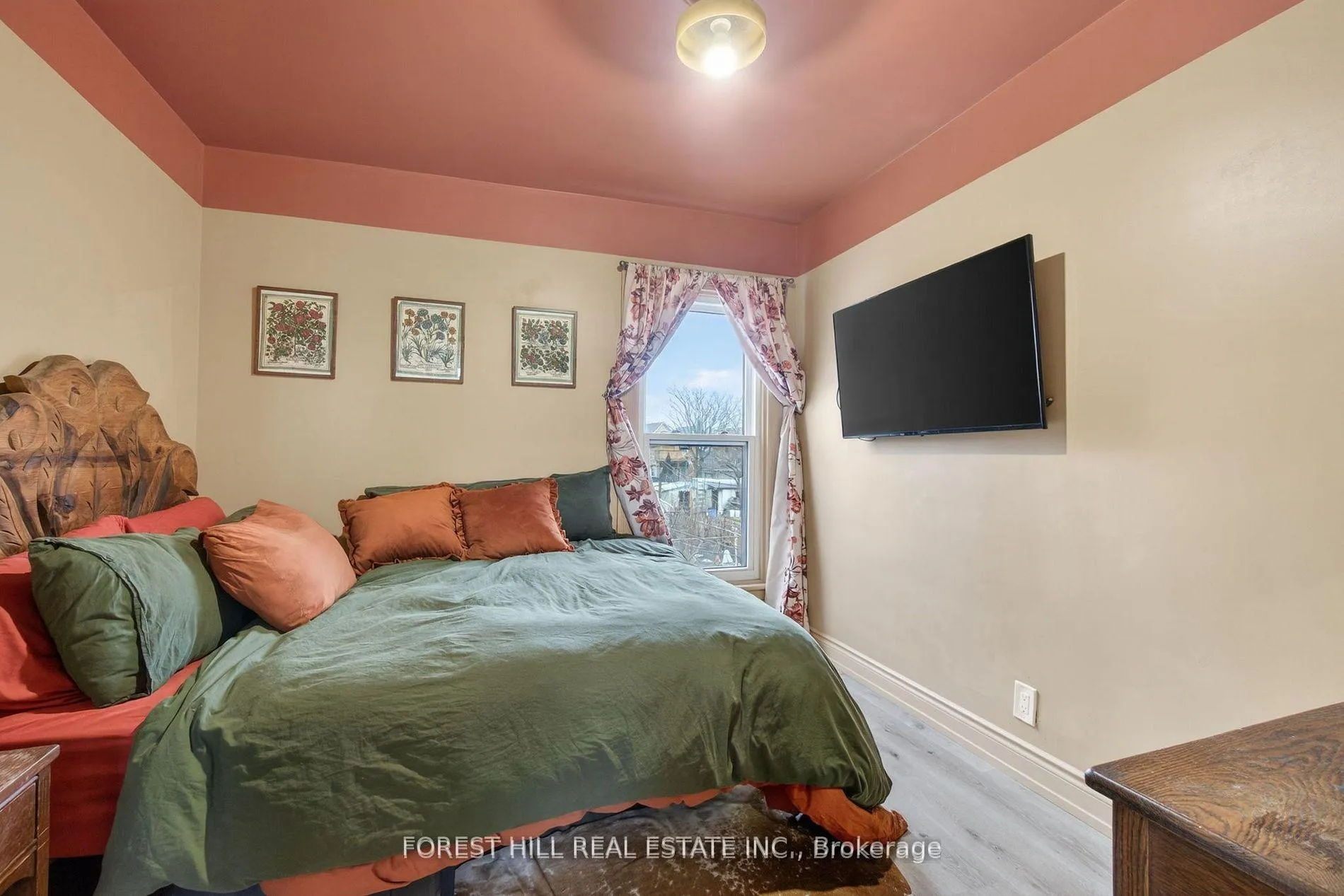 Photo 30 of 212 Gibson Avenue, Hamilton, Gibson — HOMEH