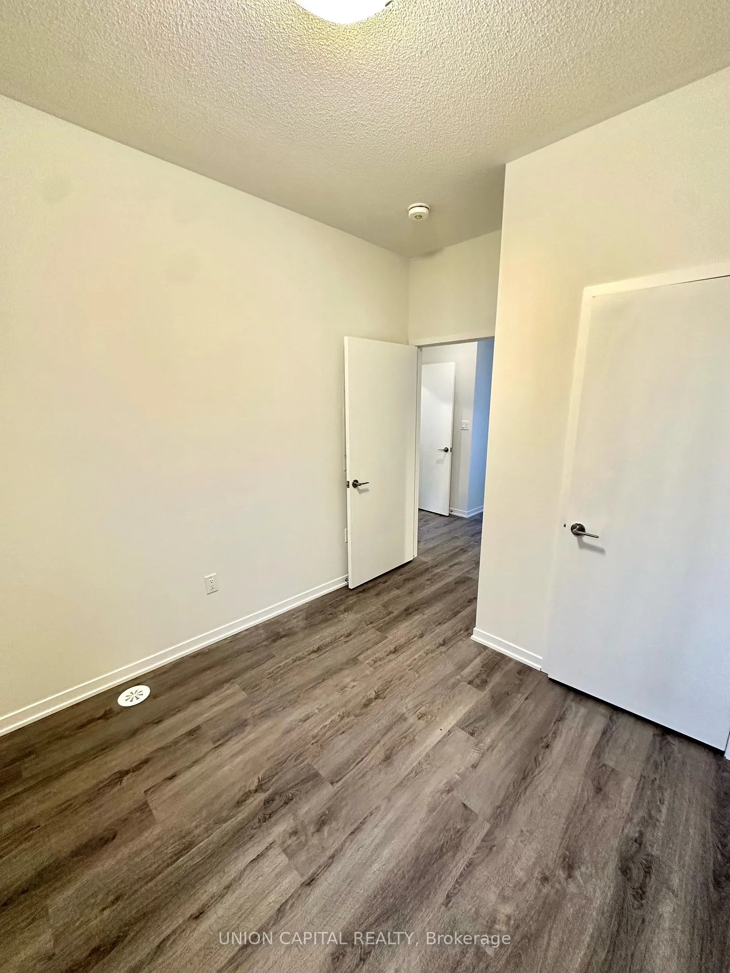 Photo 9 of 31 Mable Smith Way, Vaughan, Vaughan Corporate Centre — HOMEH