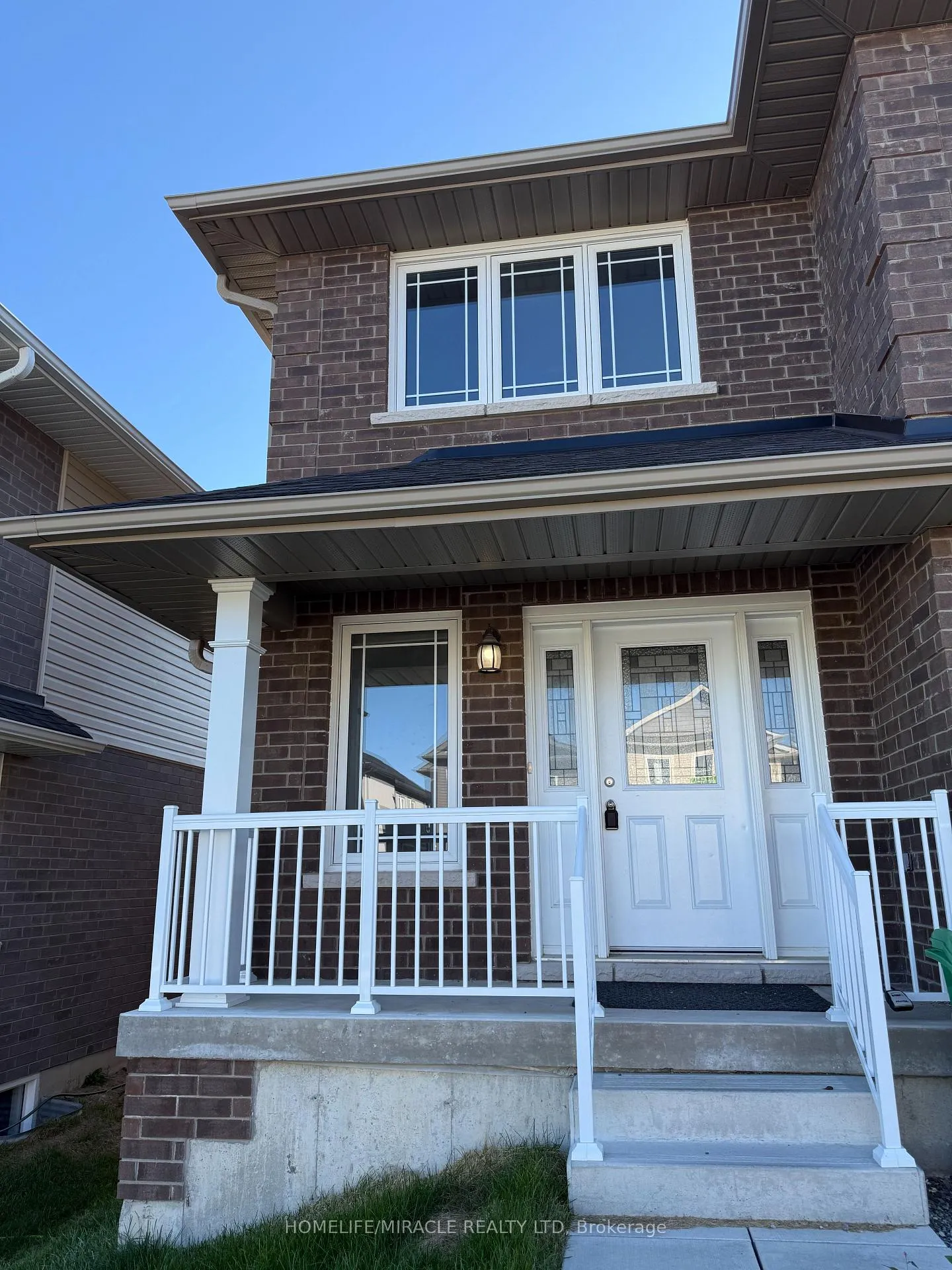 Photo 2 of 308 Mullighan Gardens, Peterborough, Monaghan Ward 2 — HOMEH