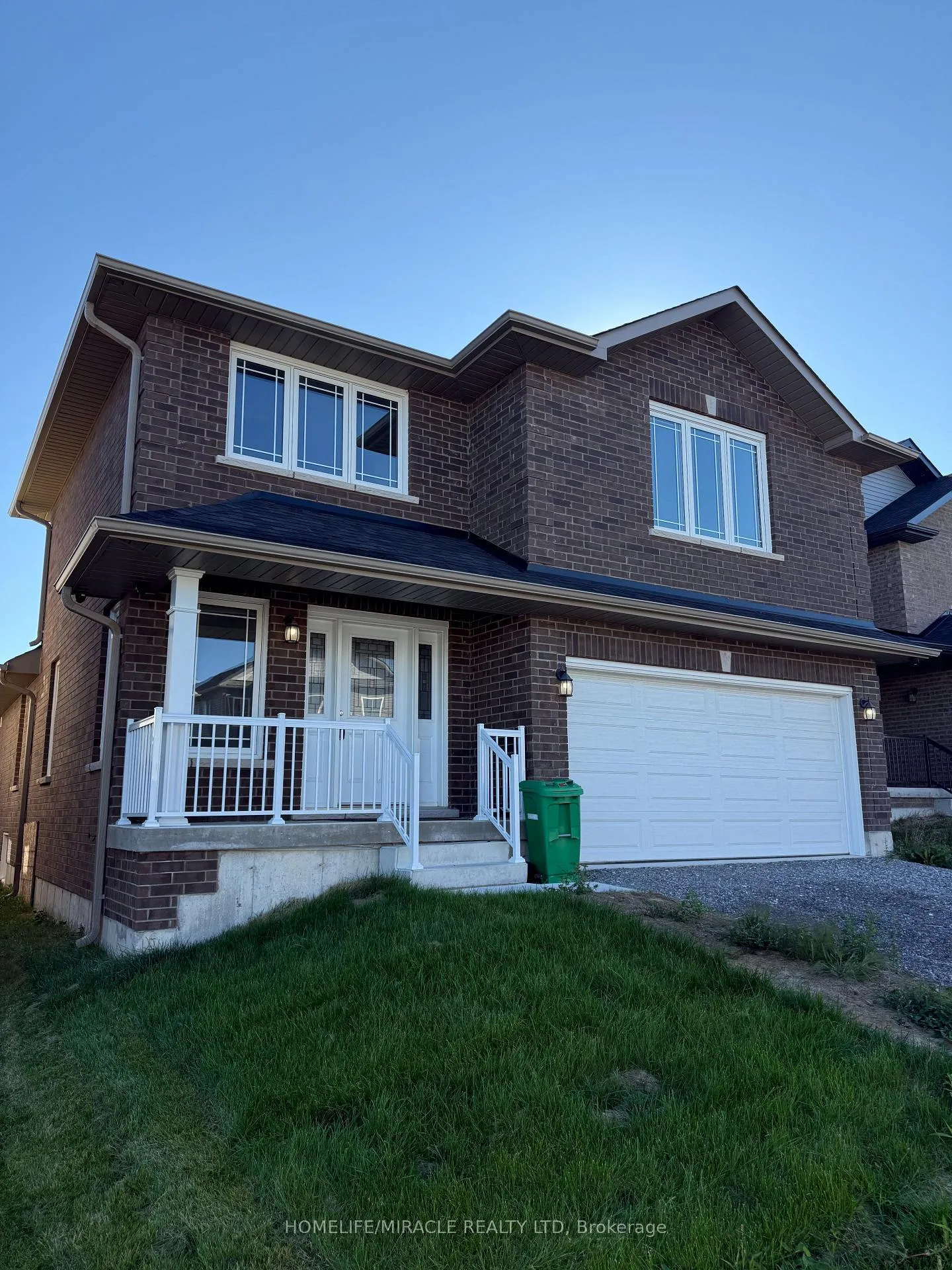 Photo 3 of 308 Mullighan Gardens, Peterborough, Monaghan Ward 2 — HOMEH