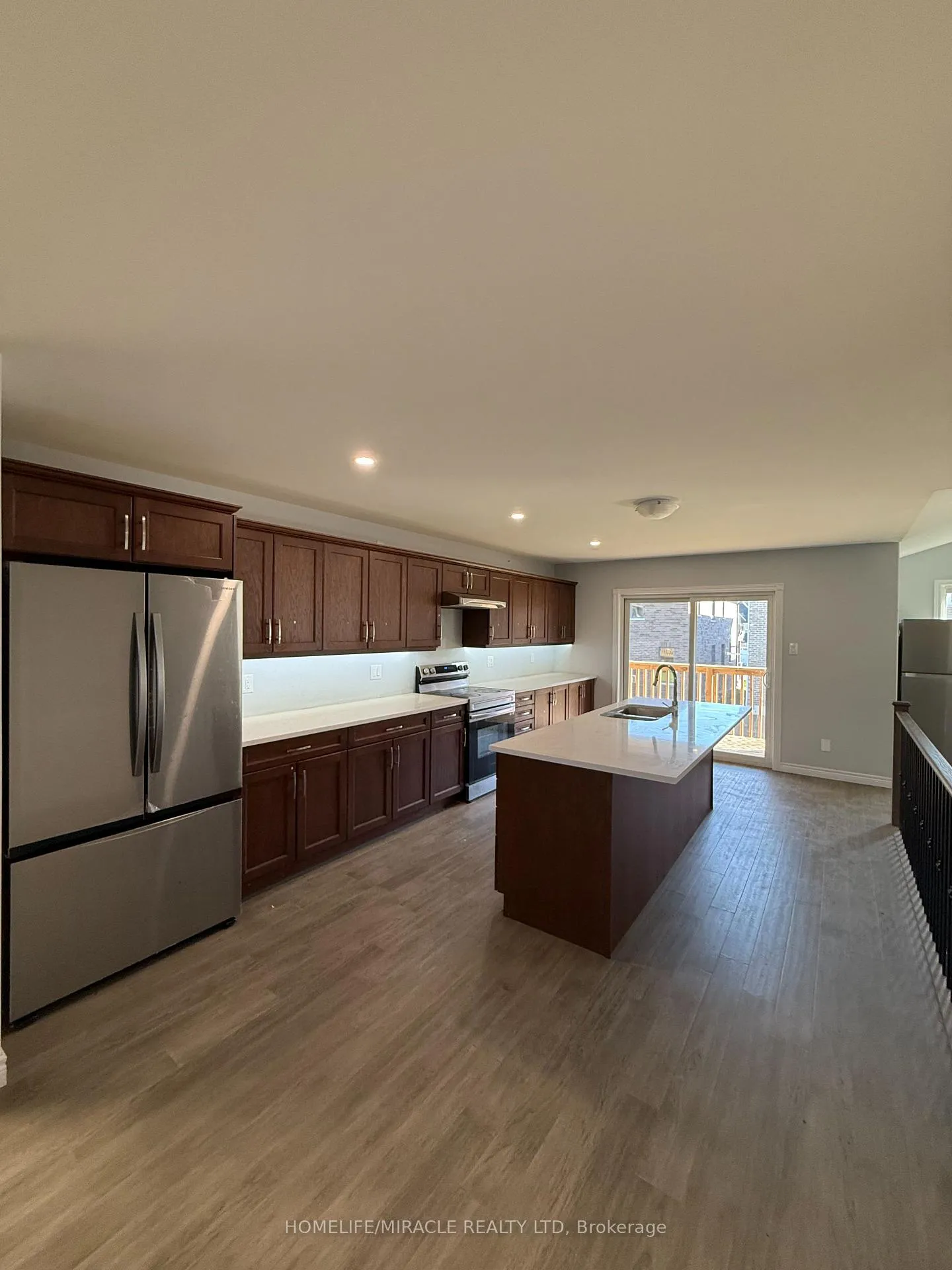 Photo 9 of 308 Mullighan Gardens, Peterborough, Monaghan Ward 2 — HOMEH