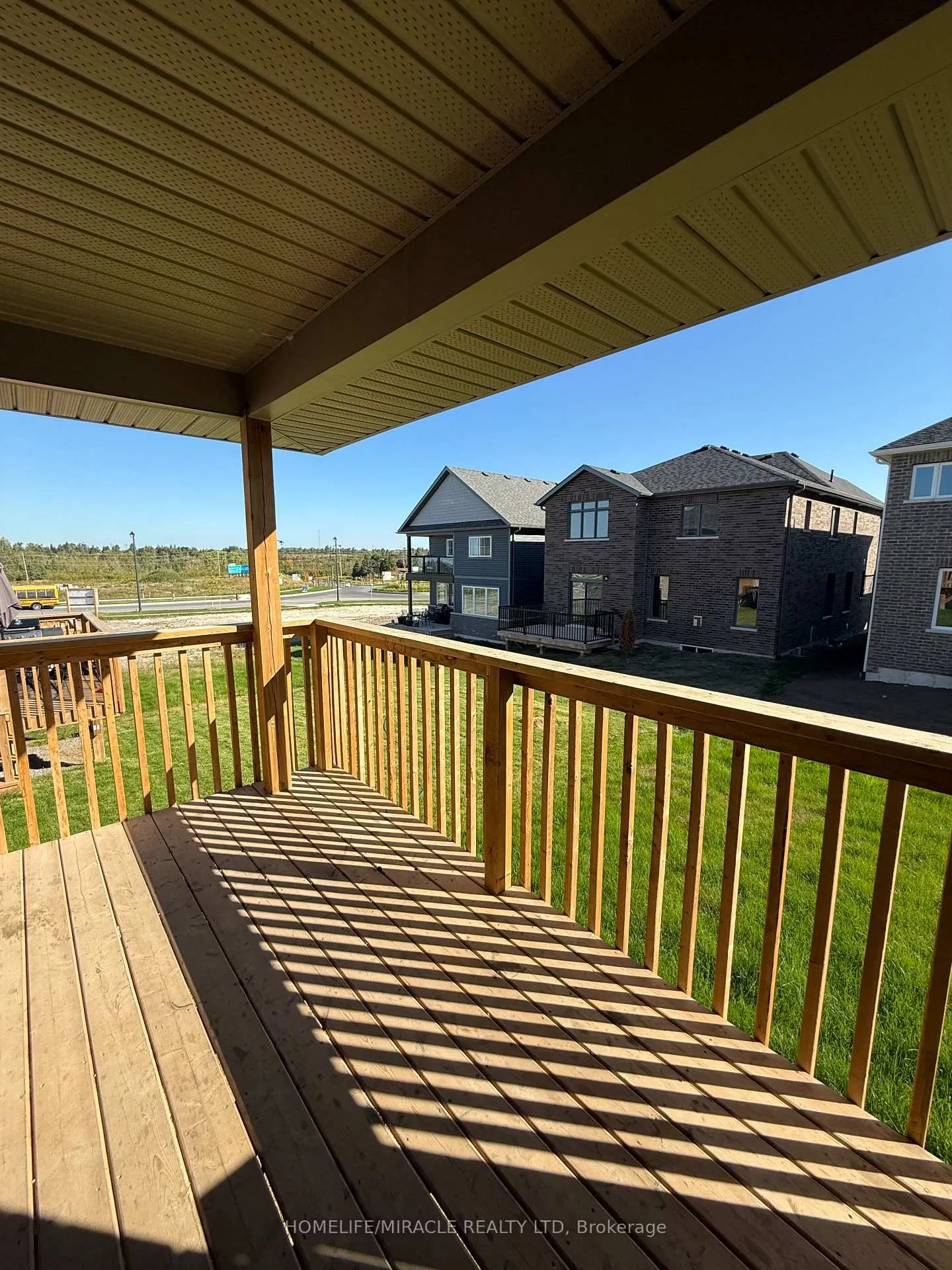 Photo 12 of 308 Mullighan Gardens, Peterborough, Monaghan Ward 2 — HOMEH