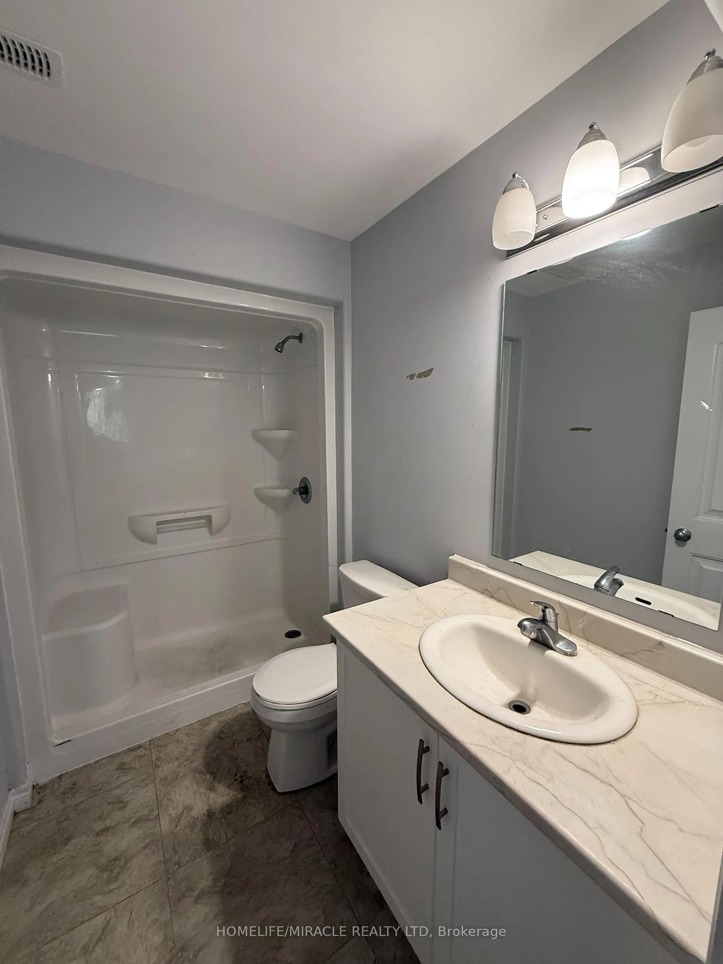 Photo 26 of 308 Mullighan Gardens, Peterborough, Monaghan Ward 2 — HOMEH
