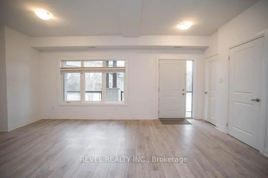 Photo 5 of Unit 11, 2 Willow Street, Brant, Paris — HOMEH