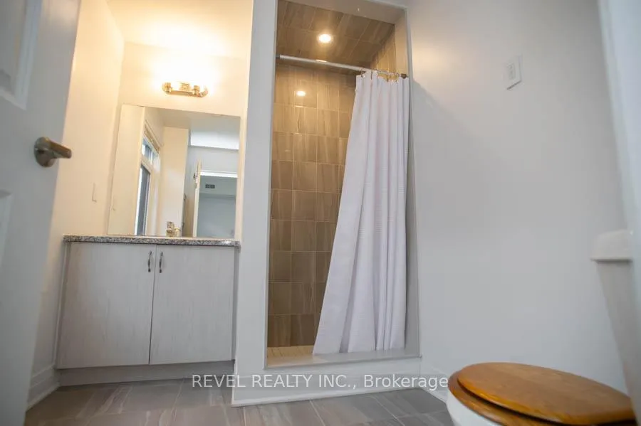 Photo 13 of Unit 11, 2 Willow Street, Brant, Paris — HOMEH