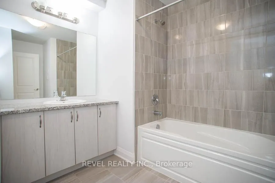 Photo 16 of Unit 11, 2 Willow Street, Brant, Paris — HOMEH