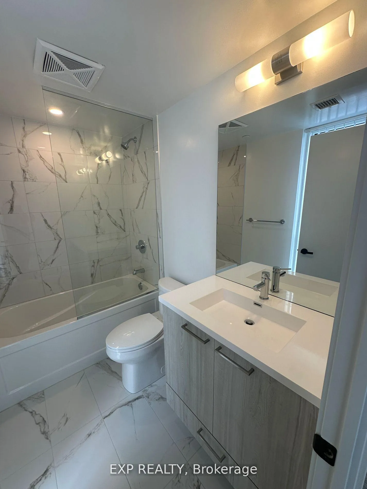 Photo 14 of Unit 1906, 195 Commerce Street, Vaughan, Vaughan Corporate Centre — HOMEH