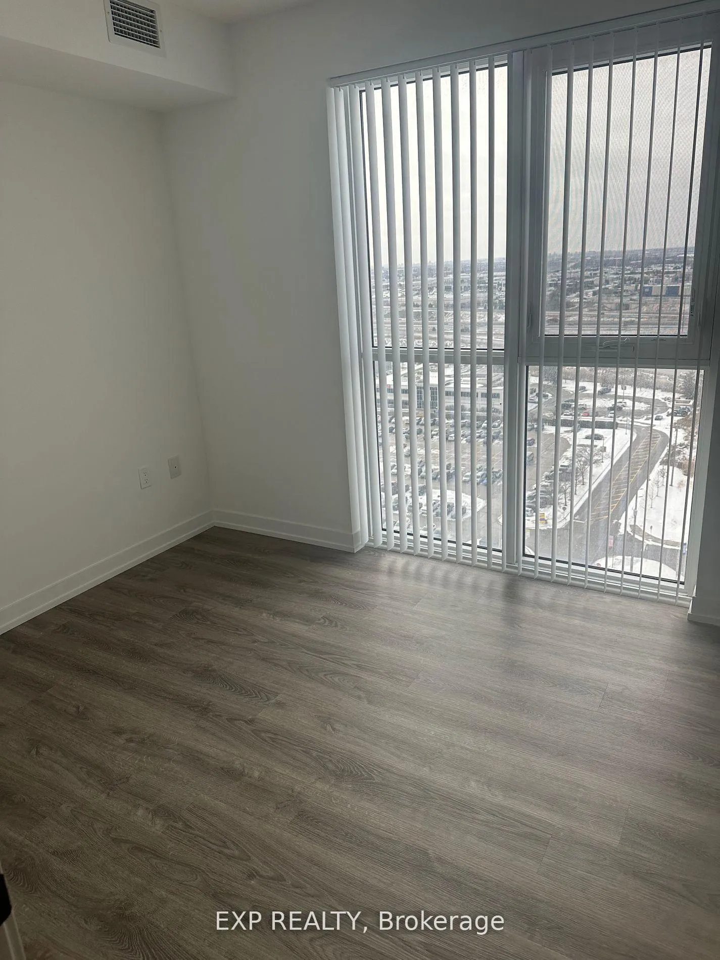 Photo 18 of Unit 1906, 195 Commerce Street, Vaughan, Vaughan Corporate Centre — HOMEH