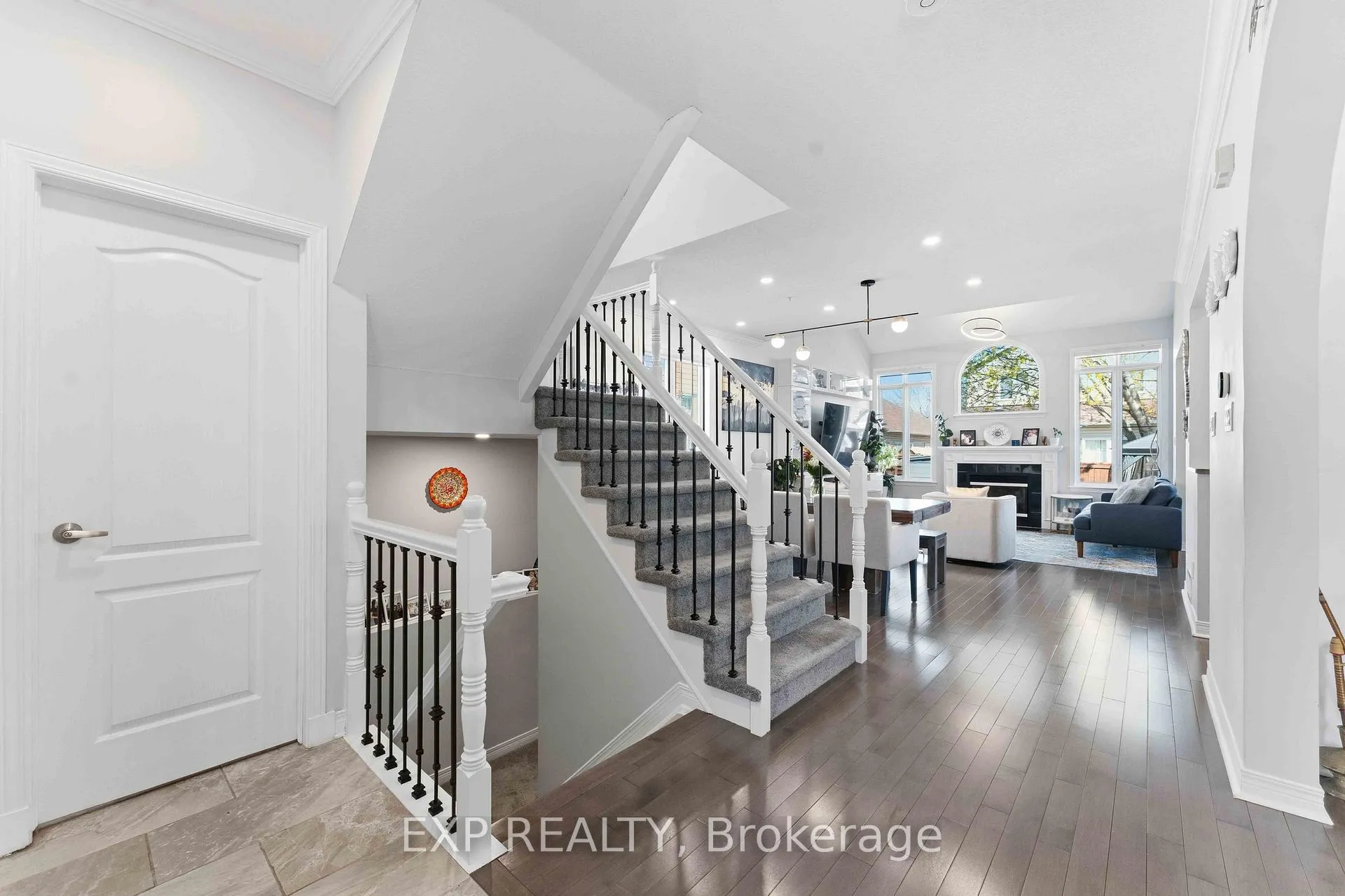 Photo 6 of 1132 Rocky Harbour Crescent, Ottawa, Riverside South/Gloucester Glen — HOMEH