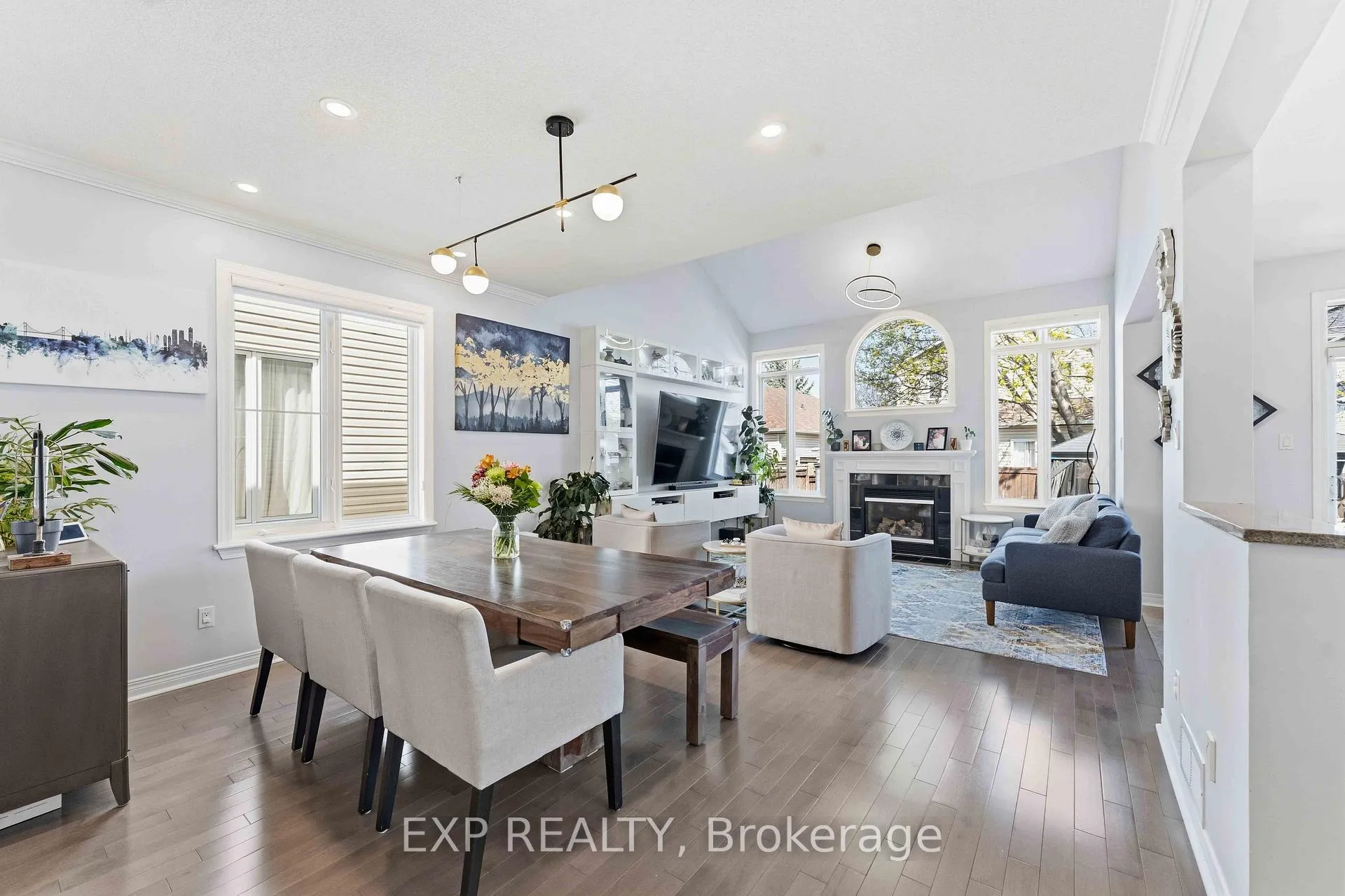 Photo 9 of 1132 Rocky Harbour Crescent, Ottawa, Riverside South/Gloucester Glen — HOMEH