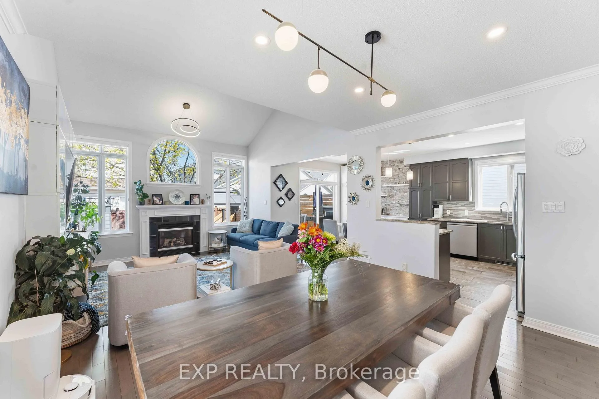 Photo 13 of 1132 Rocky Harbour Crescent, Ottawa, Riverside South/Gloucester Glen — HOMEH