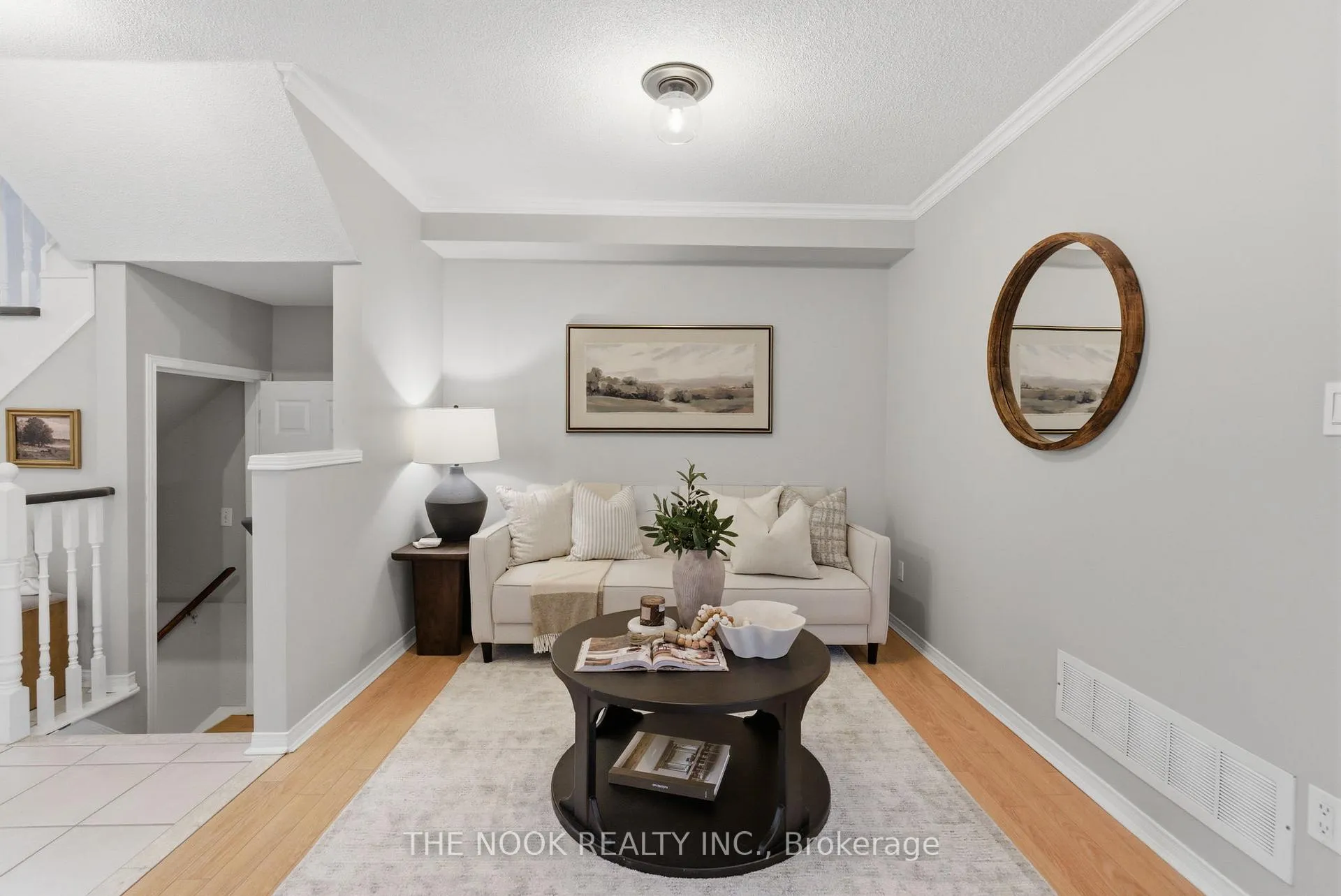 Photo 6 of 1651 Woodgate Trail, Oshawa, Samac — HOMEH