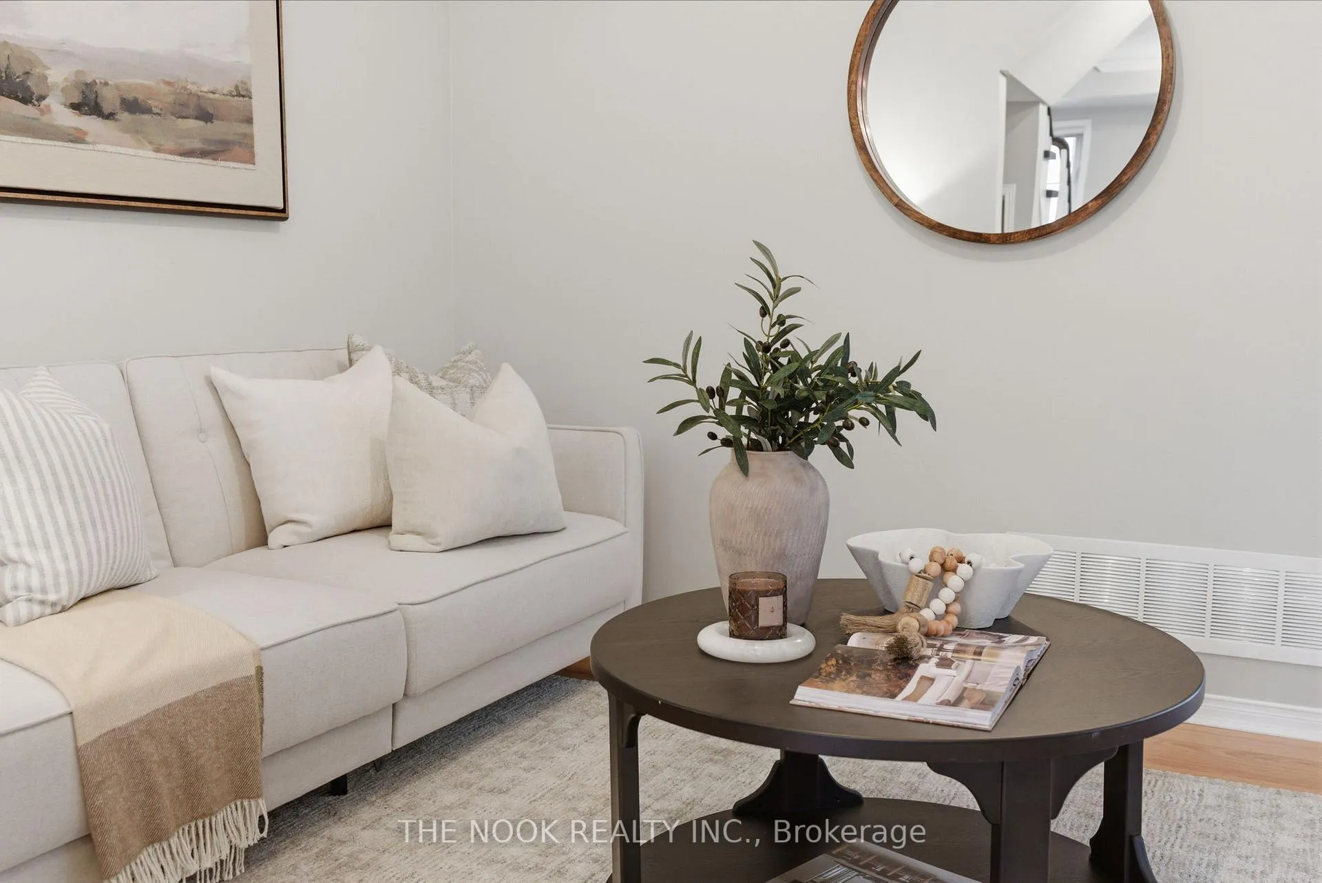Photo 7 of 1651 Woodgate Trail, Oshawa, Samac — HOMEH