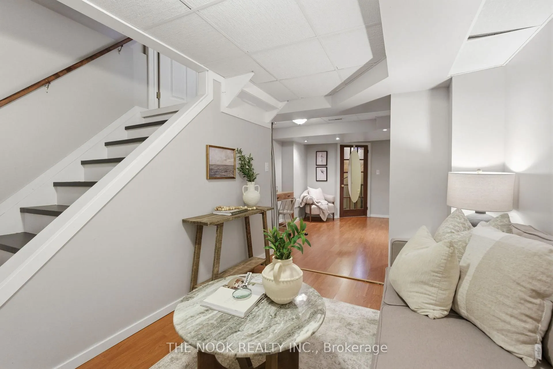 Photo 37 of 1651 Woodgate Trail, Oshawa, Samac — HOMEH