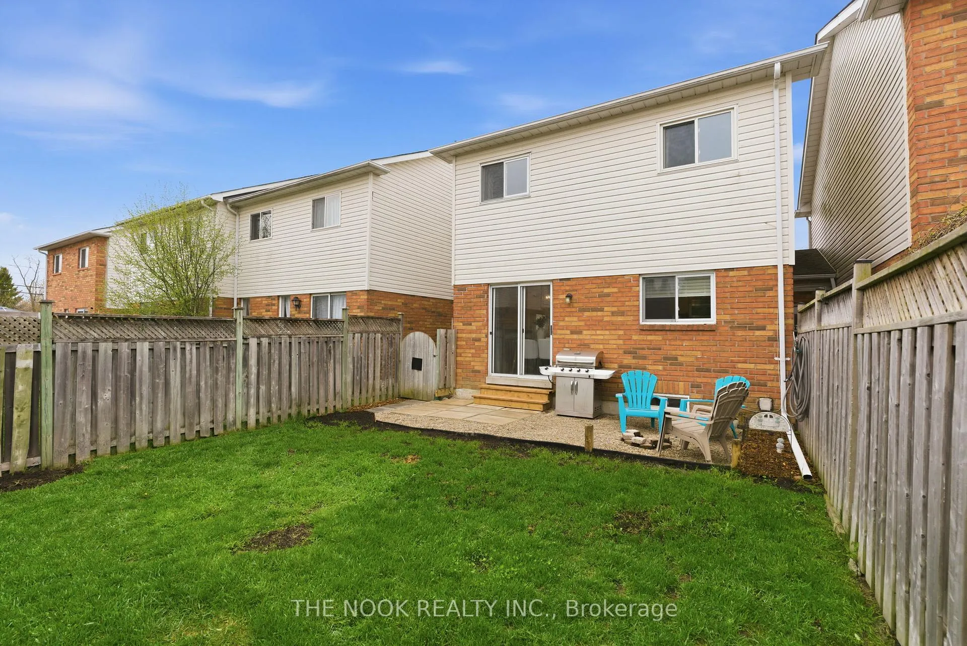 Photo 44 of 1651 Woodgate Trail, Oshawa, Samac — HOMEH