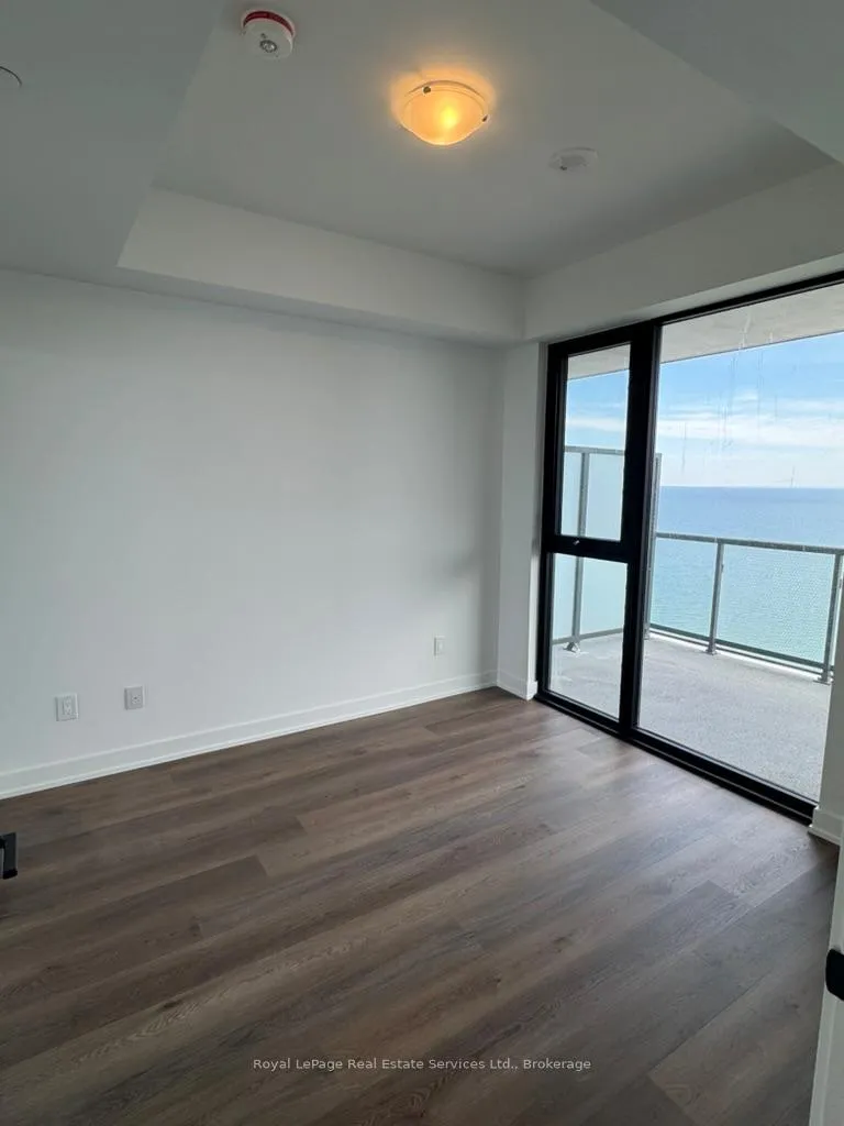 Photo 6 of Unit 2105, 2075 Lakeshore Road, Burlington, Brant — HOMEH