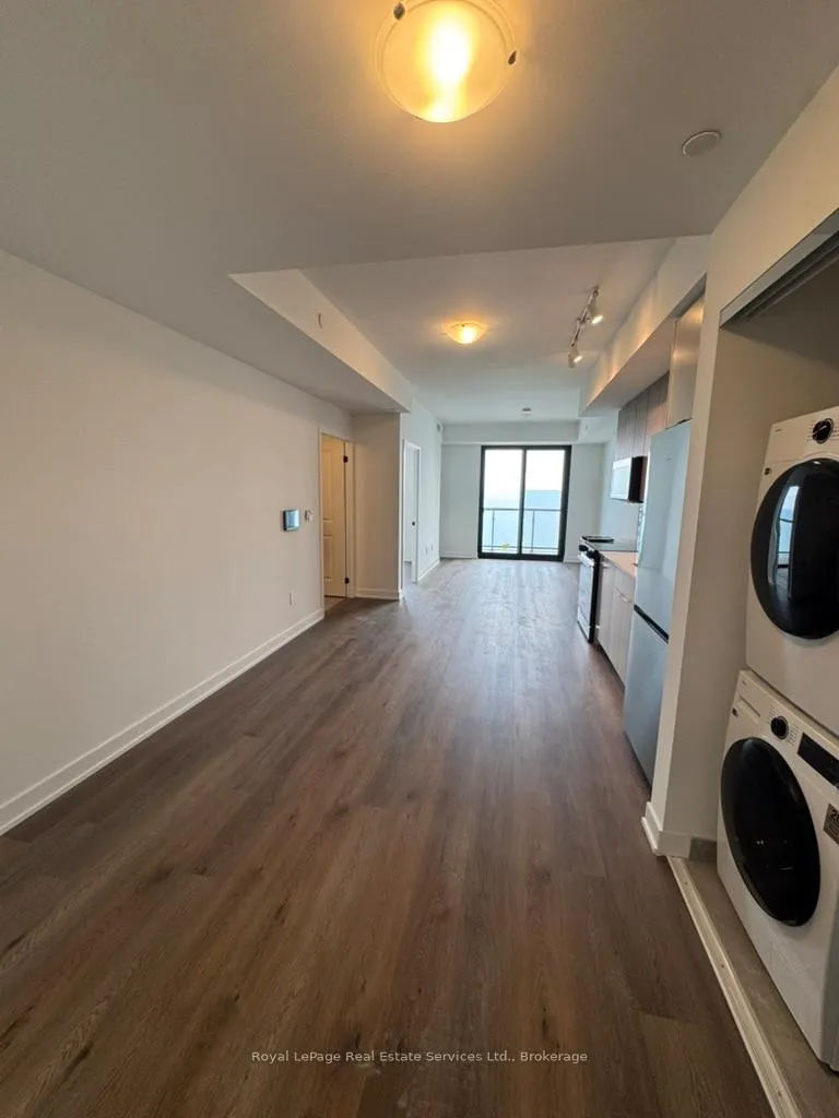 Photo 15 of Unit 2105, 2075 Lakeshore Road, Burlington, Brant — HOMEH