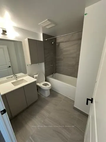 Photo 27 of Unit 2105, 2075 Lakeshore Road, Burlington, Brant — HOMEH