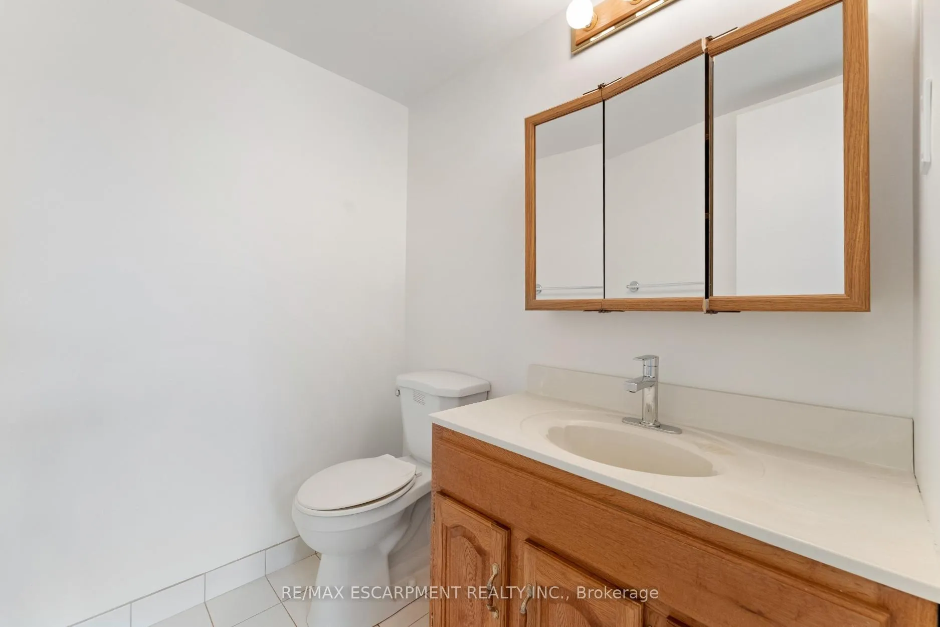 Photo 26 of Unit 1104, 1964 Main Street W, Hamilton, Ainslie Wood — HOMEH