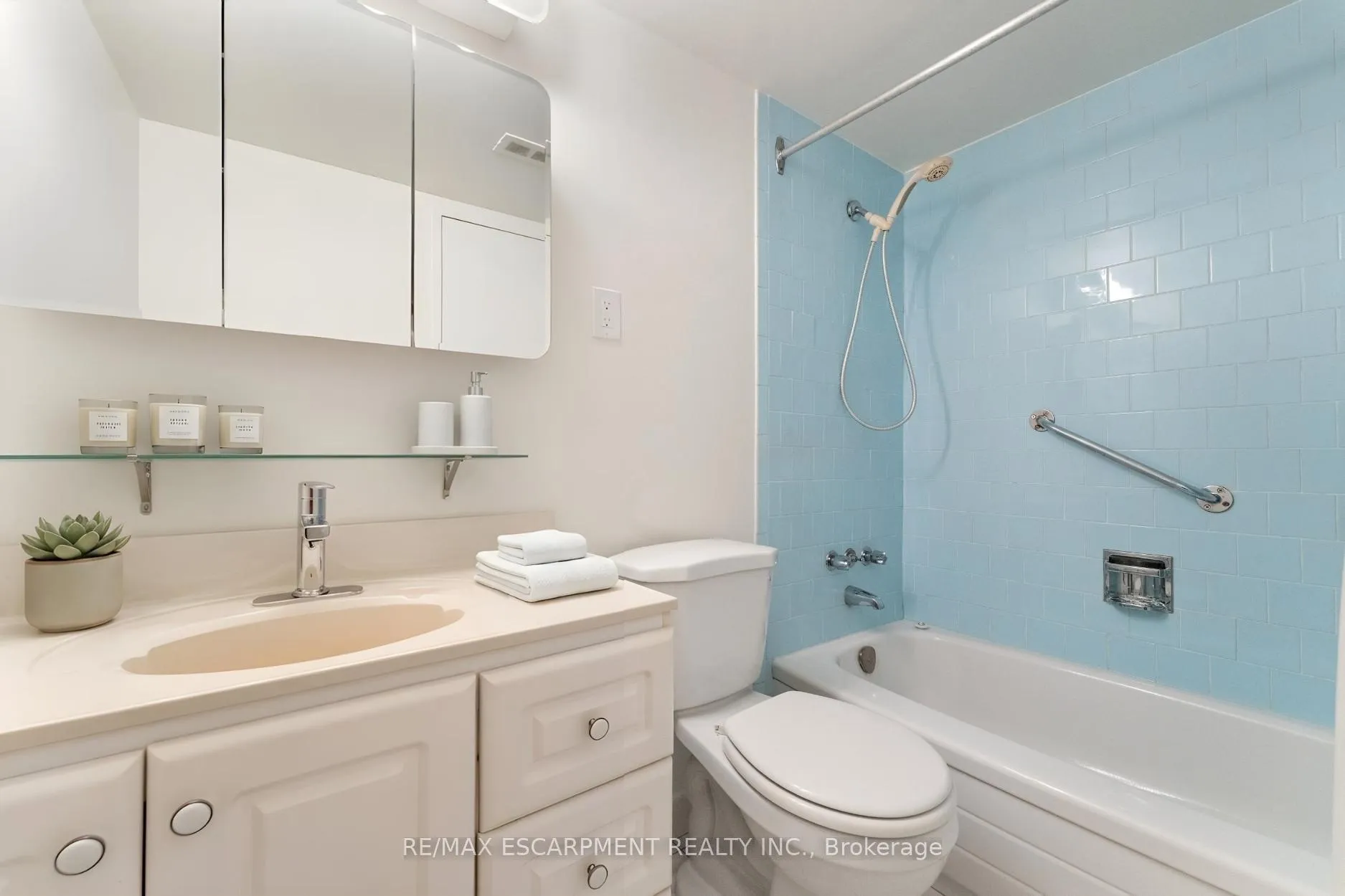 Photo 28 of Unit 1104, 1964 Main Street W, Hamilton, Ainslie Wood — HOMEH